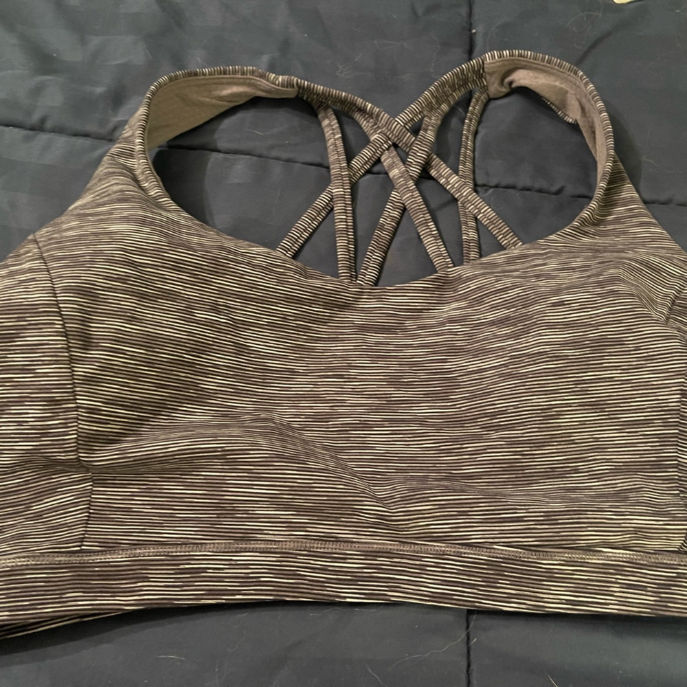 Lulu Lemon bra